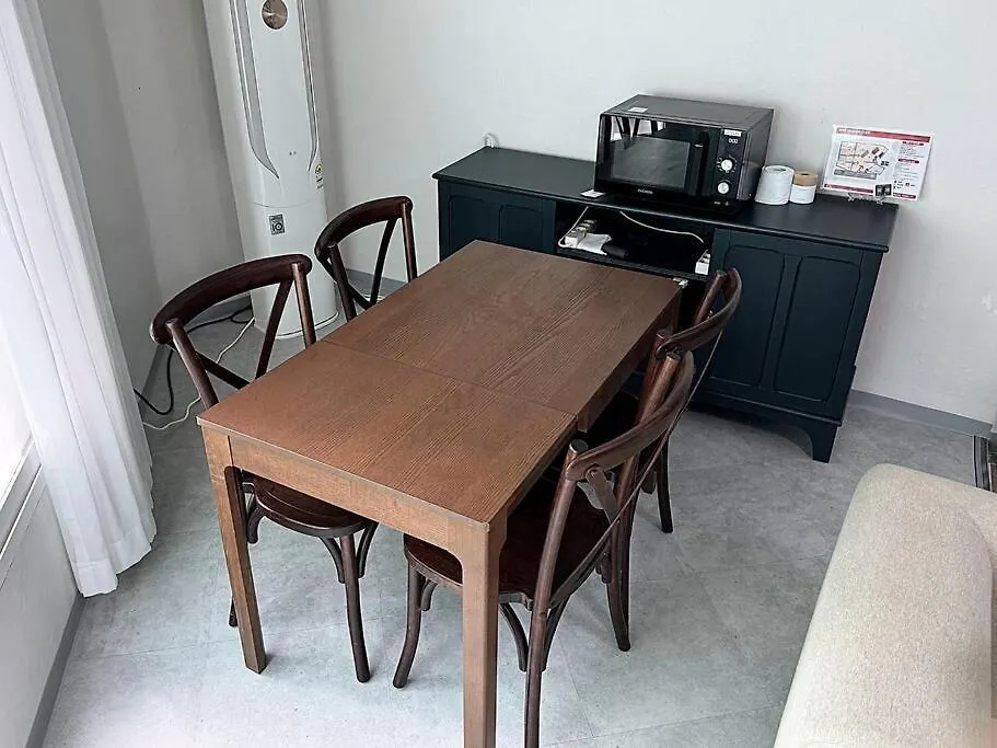 Foreigner Only - Seoul Han'S House